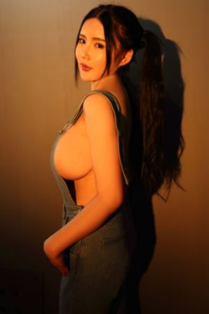 美女免费看_BD国语全集在线观看