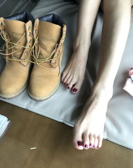 两个人看的www中文在线观看_1080高清完整版播放
