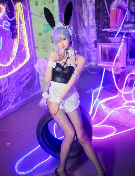 兄妹焦谈_720免费播放