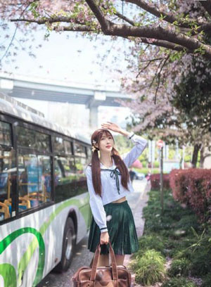秋霞18_剧情片免费观看超清