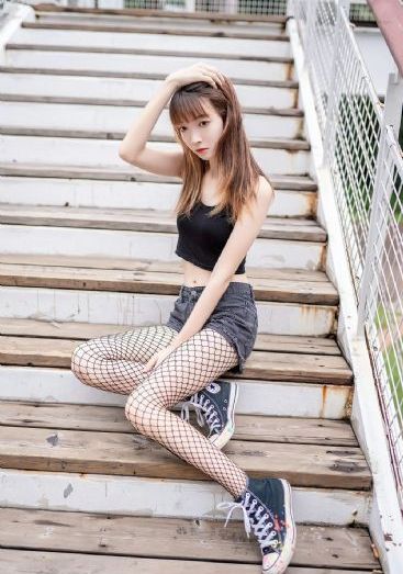 吉泽新婚和上司出差七天399_蓝光在线观看视频